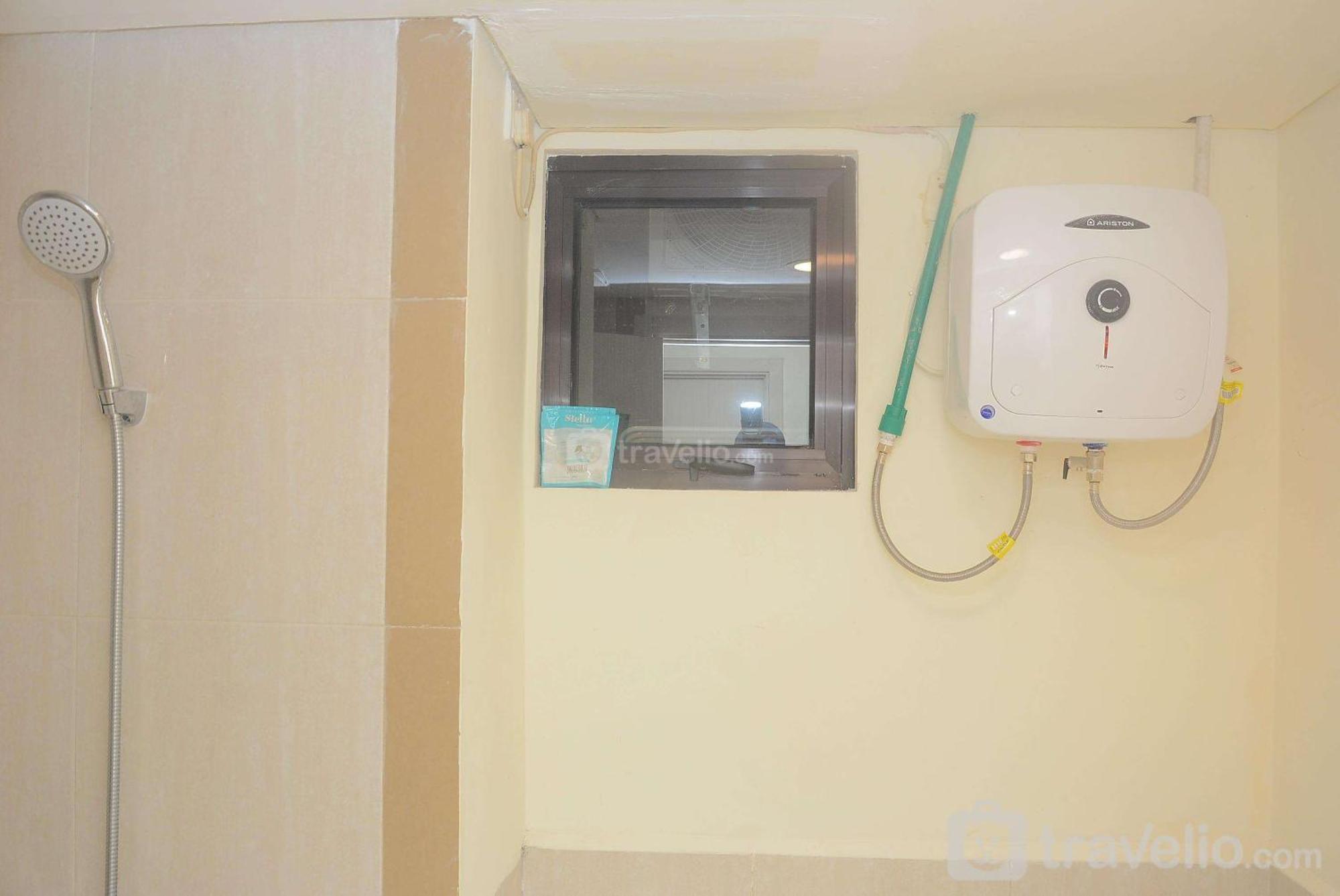 Apartemen Comfortable 2br At Meikarta By Travelio